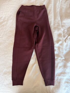 Nike Women’s Dri-FIT 24.7 Maroon Training Joggers